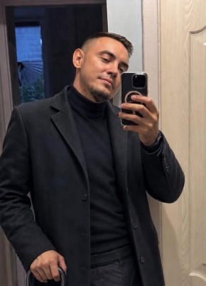 Дмитрий из Москвы 37 лет