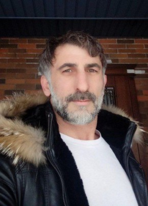 Магомед из Красногорска 48 лет