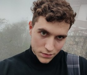 Valentin, 22, Saint Petersburg