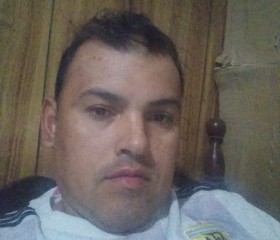 Maximiliano, 18, Buenos Aires