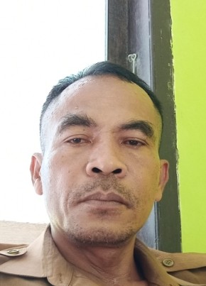 Agus, 50, Indonesia, Kota Kendari