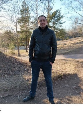 Максим