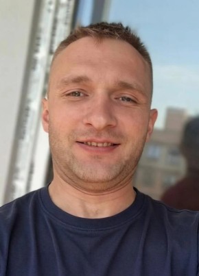 Денис из Краснодара 34 года