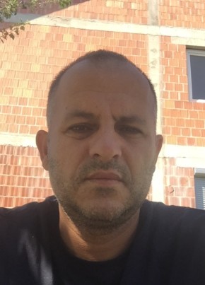 Arben, 47, Republika e Kosovës, Gjakovë