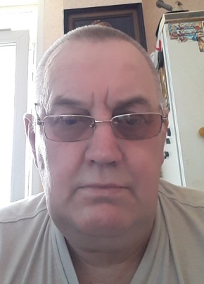 Дмитрий, 61, Россия, Салехард