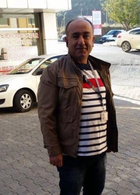 emre şahin, 54, Türkiye Cumhuriyeti, İstanbul