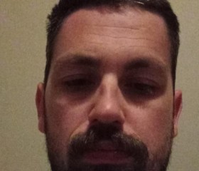Fred, 32, Burry Port
