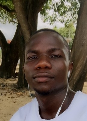 Rellek, 36, Liberia, Monrovia