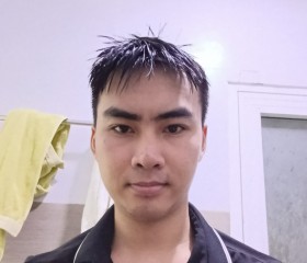 Sang, 25, Ho Chi Minh City