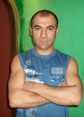 Вячеслав из Ноябрьска 54 года