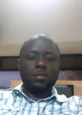 Sheku Bangoura, 38, République de Guinée, Conakry