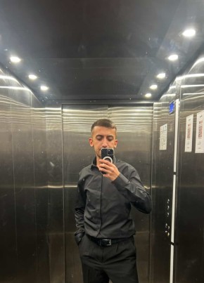 Saddam, 29, Russia, Korolev