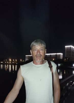 Мунир из Альметьевска 45 лет
