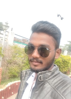 Pankaj, 23, India, Bhainsdehi