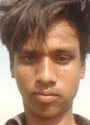 Sanju sariya, 18, India, Indore