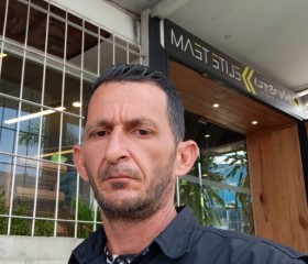 Penecaliente, 41, Caracas