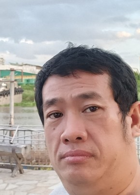 chamroem, 47, ราชอาณาจักรไทย, กรุงเทพมหานคร