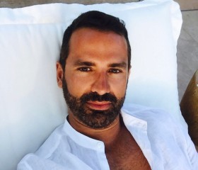 Paul Thompson, 60, Taipei
