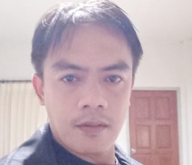 Chaiya, 40, Prachuap Khiri Khan