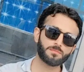 Nomi, 29, Sassari