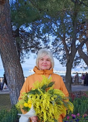 Таня, 65, Россия, Геленджик