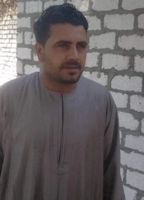 النسر, 43, Libya, Benghazi