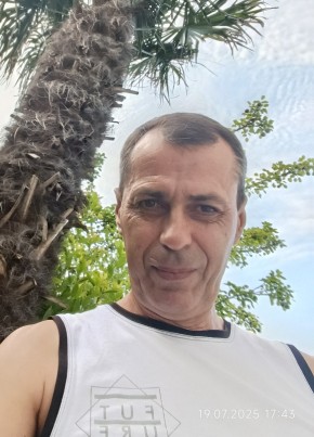 Юрий из Туапсе 45 лет