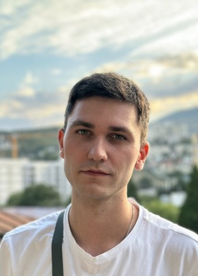 Vladislav из Алушты 24 года