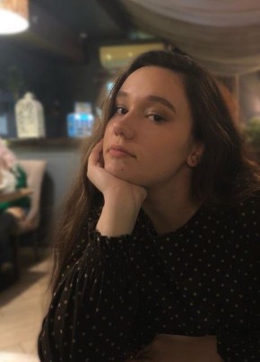 Арина, 20, Россия, Санкт-Петербург