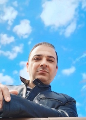 Eren из İzmir 42 года