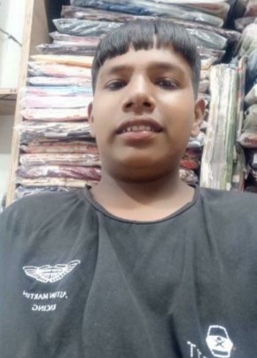 Arjan, 18, India, Amritsar