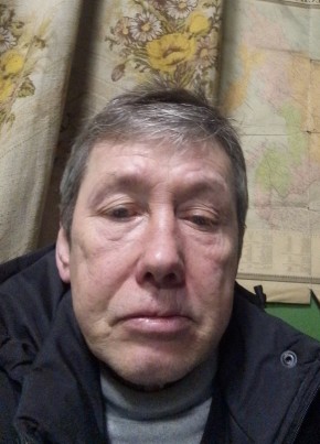 Александр, 55, Россия, Суворов
