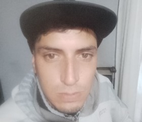 Javier, 29, Necochea