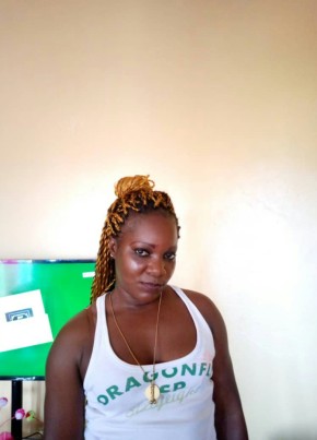 Claudine, 31, Republic of Cameroon, Yaoundé