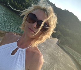 Yulita, 46, Playa del Carmen