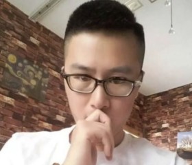 张别尘, 31, Anaheim