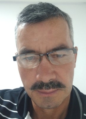 Jose Ramirez, 55, República de Colombia, Santafe de Bogotá