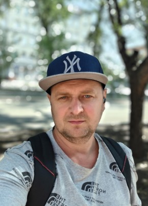 Николя из Новосибирска 44 года