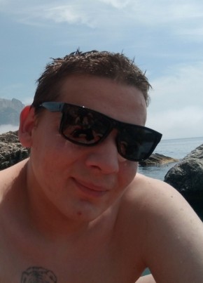 Виктор, 30, Россия, Салават