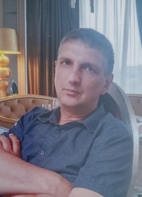Александр из Москвы 48 лет