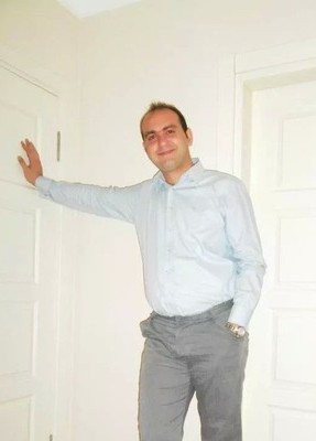 Burak, 40, Türkiye Cumhuriyeti, Ankara