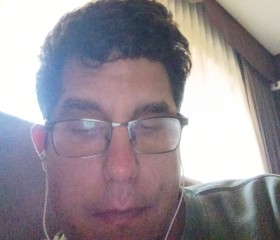 ANTONIO, 21, San Martin de Valdeiglesias