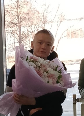 Роман из Казани 23 года