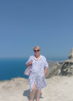 Валентина из Славянск На Кубани 52 года