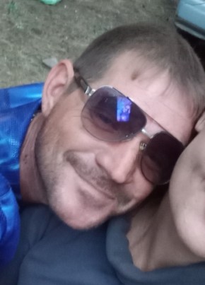 Дмитрий из Вешенскаи 34 года