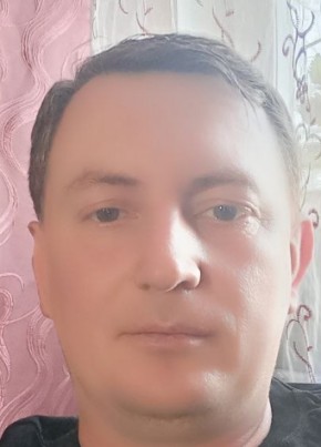 Андрей из Боброва 43 года