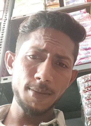 Sathak, 27, India, Arumuganeri