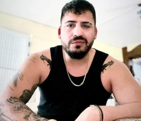 Javier, 34, Havana