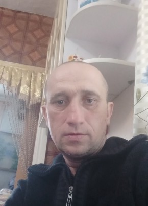 Саша, 41, Россия, Хороль