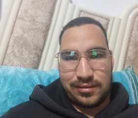 Abe, 28, Al Bawiti